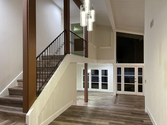 Foyer - 5448 Lockhurst Dr