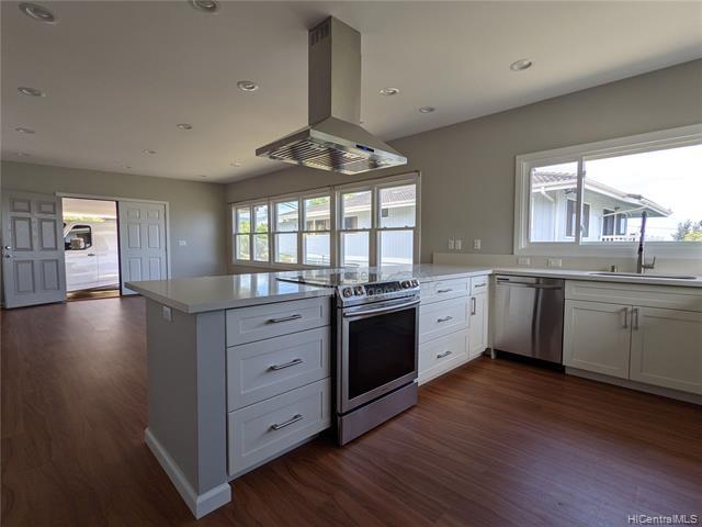Building Photo - 1455 Alewa Dr