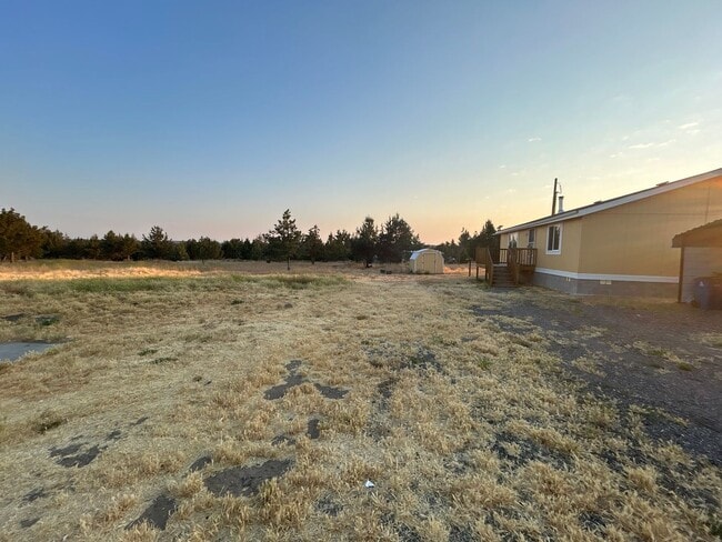 Building Photo - Cozy 2BD Home Near Prineville Reservoir – Fenced Yard + Carport!