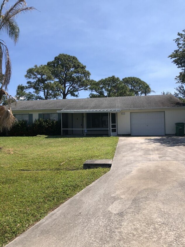 Foto principal - Eastern Port St Lucie