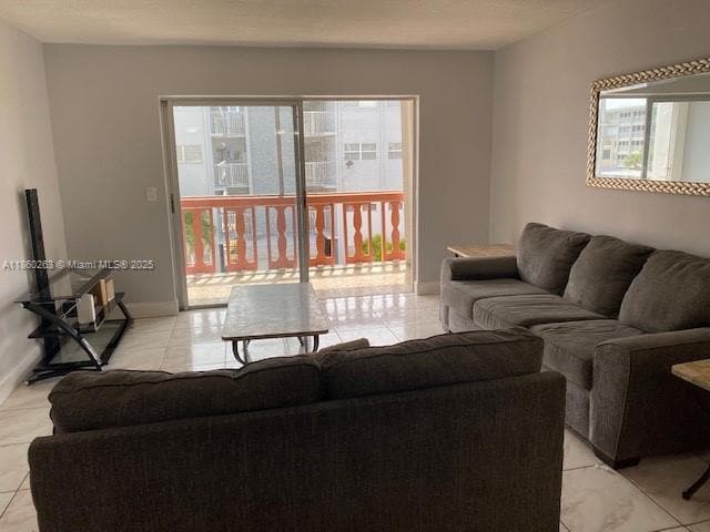 Foto del edificio - 215 SE 3rd Ave