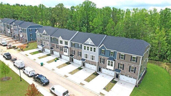 Foto del edificio - 939 Woods Chapel Rd