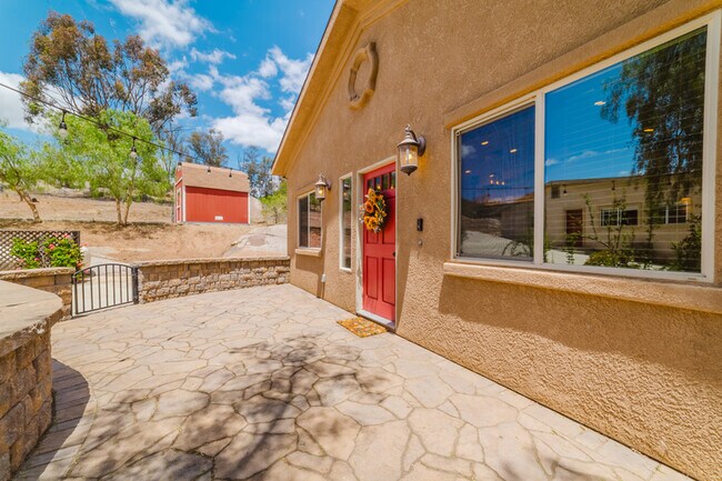 Foto del edificio - 14764 Fruitvale Rd