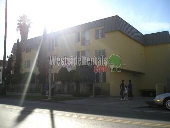 Primary Photo - 123 S Normandie Ave