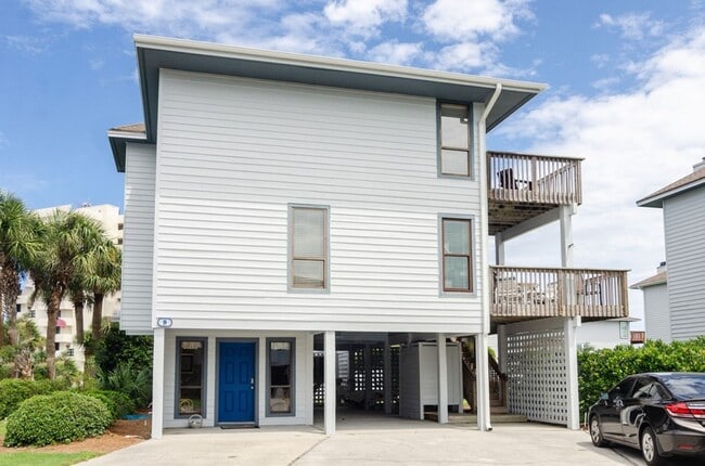 Building Photo - 9 Sea Oats Ln
