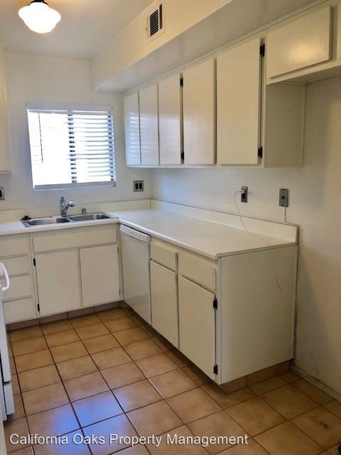 Building Photo - 2 br, 1.5 bath House - 1321 San Simeon Ct