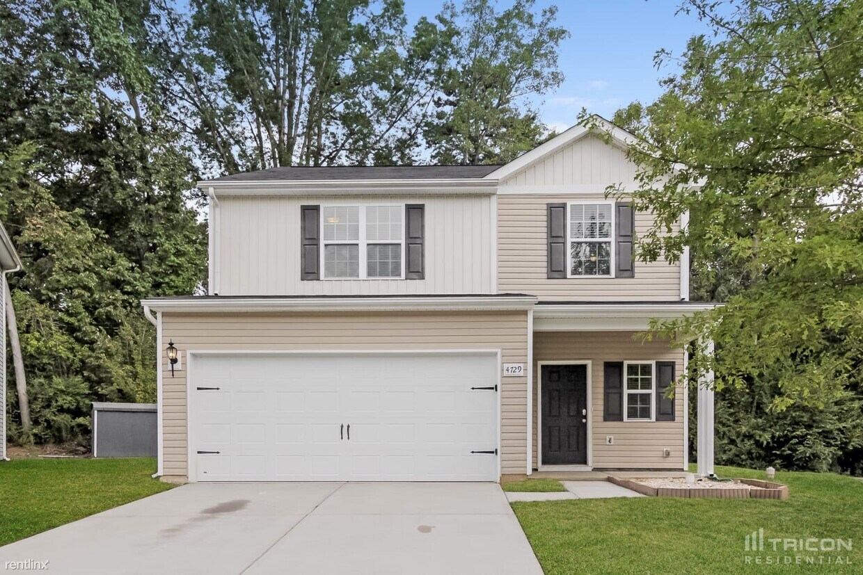Primary Photo - 4729 Opus Ln
