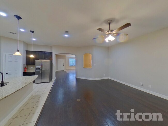 Foto del edificio - 612 Peterhouse Dr