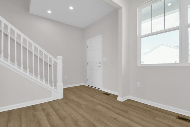 Building Photo - 1303 Theodore Dr