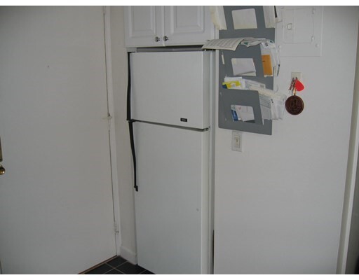 Primary Photo - 483 Beacon St