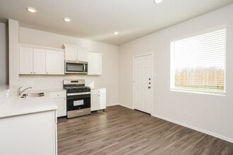 Building Photo - 3197 Wood Lily Dr