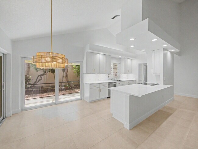 Building Photo - 303 Leeward Dr