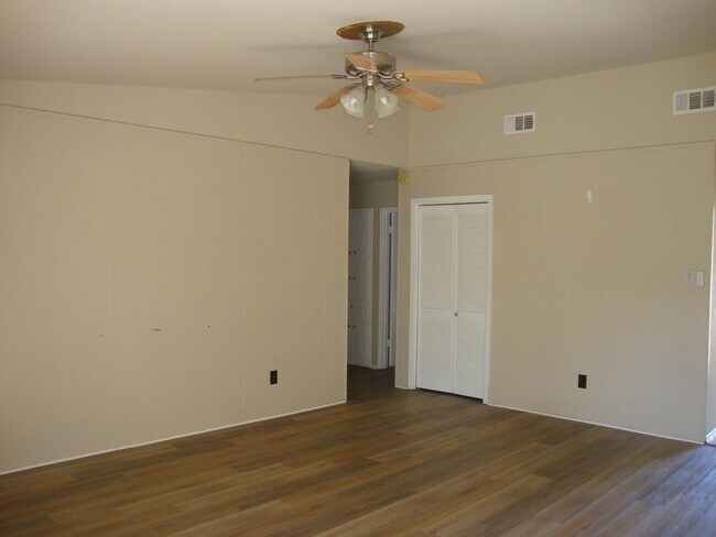 Foto del edificio - 11505 Barrington Way