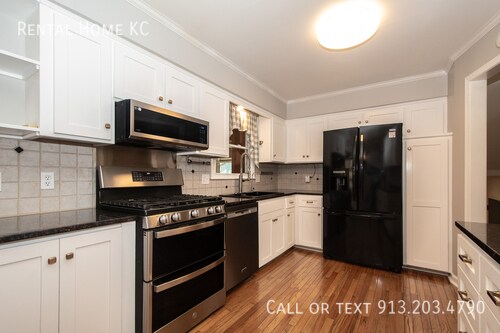 Building Photo - 15118 W 83rd St