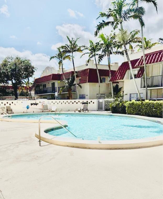 Foto del edificio - 8650 SW 67th Ave