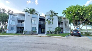 Building Photo - 577 SW 111th Ln