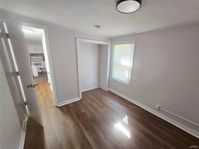 Foto del edificio - 939 Green Mt Ln