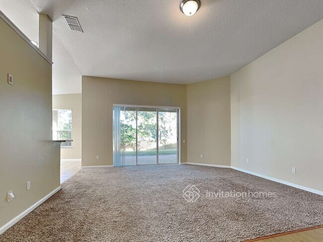 Building Photo - 304 Bowling Green Ct