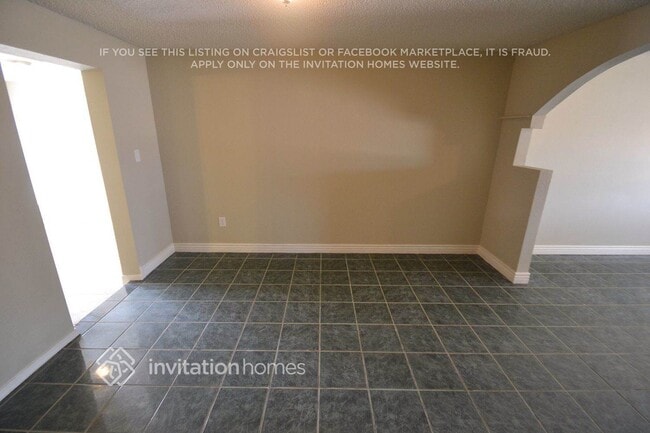 Foto del edificio - 1643 N 56th Ln