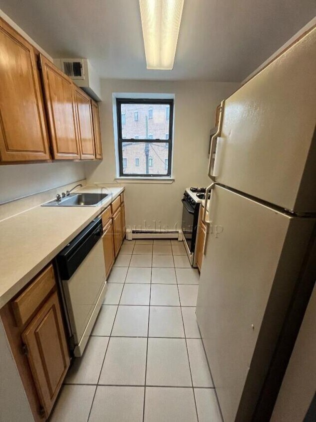 Building Photo - 0 bedroom in FLUSHING NY 11354