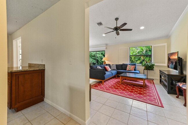Foto del edificio - 17183 76th St N