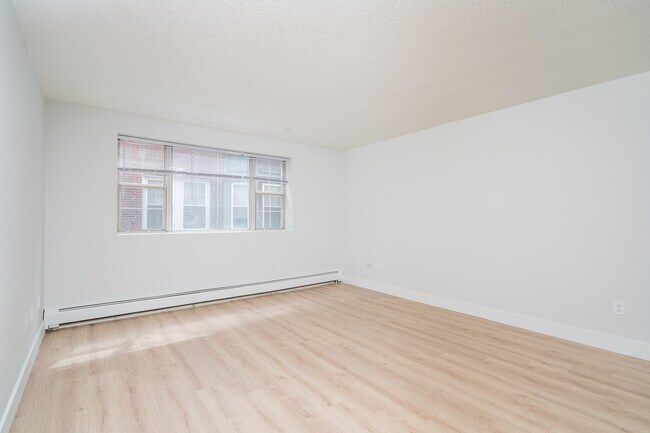Foto del edificio - 162 Summer St