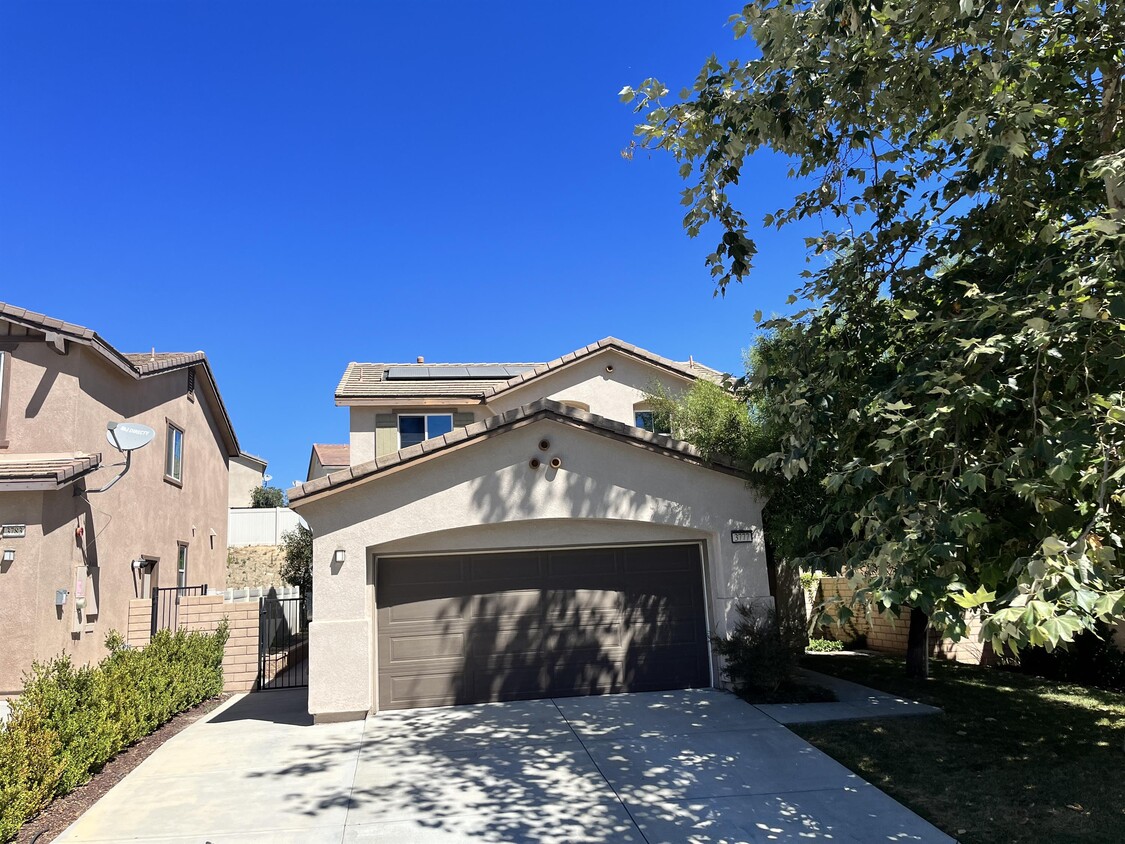 Primary Photo - 3777 Rosena Ranch Rd
