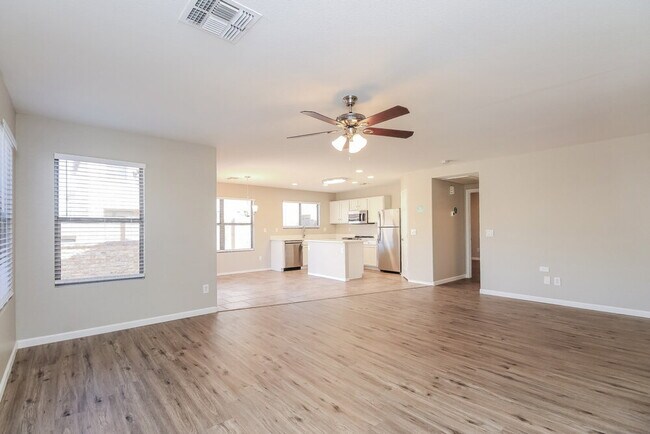 Foto del edificio - 2229 E 35th Ave