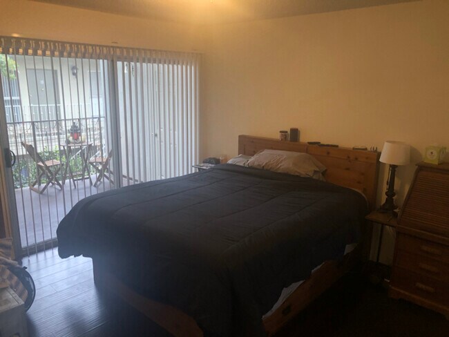 Foto del edificio - 20880 Ventura Blvd