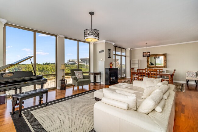 Foto del edificio - 1335 S Prairie Ave