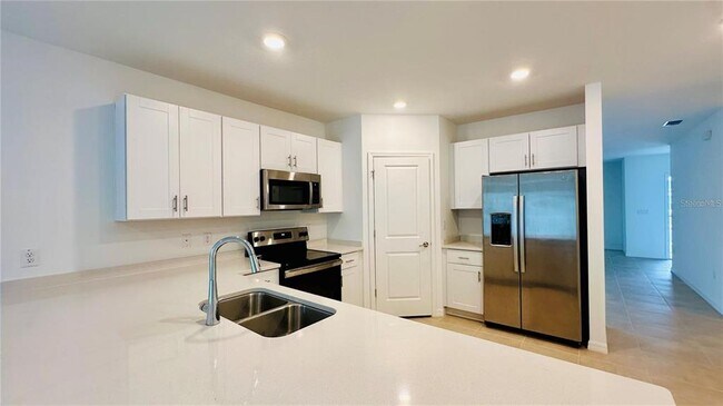 Foto del edificio - 2627 Fernleaf St