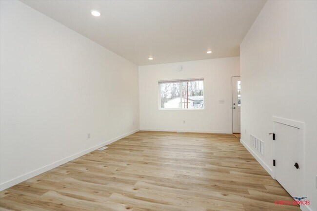 Foto del edificio - 4121 S Birch Cove Dr