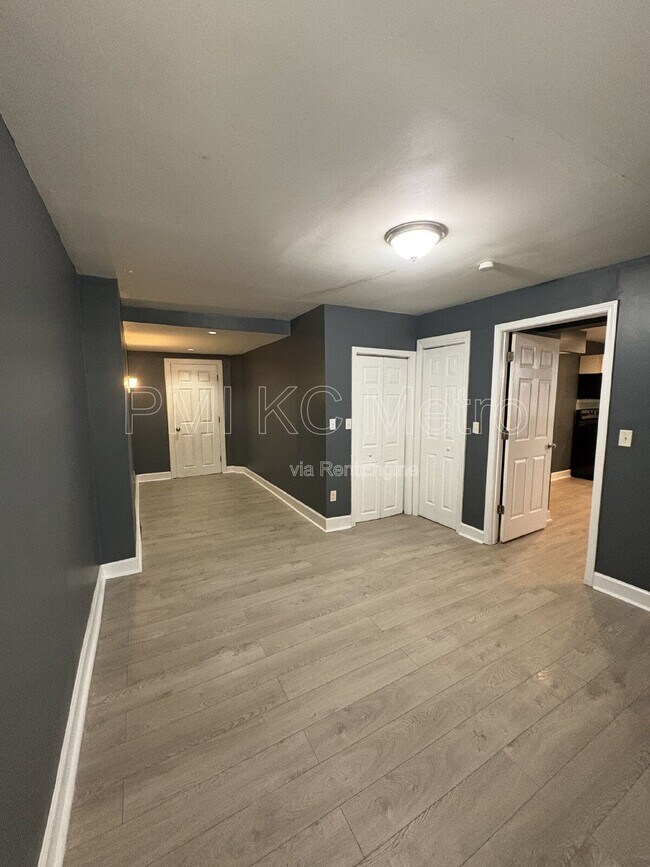 Foto del edificio - 4629 Harrison St