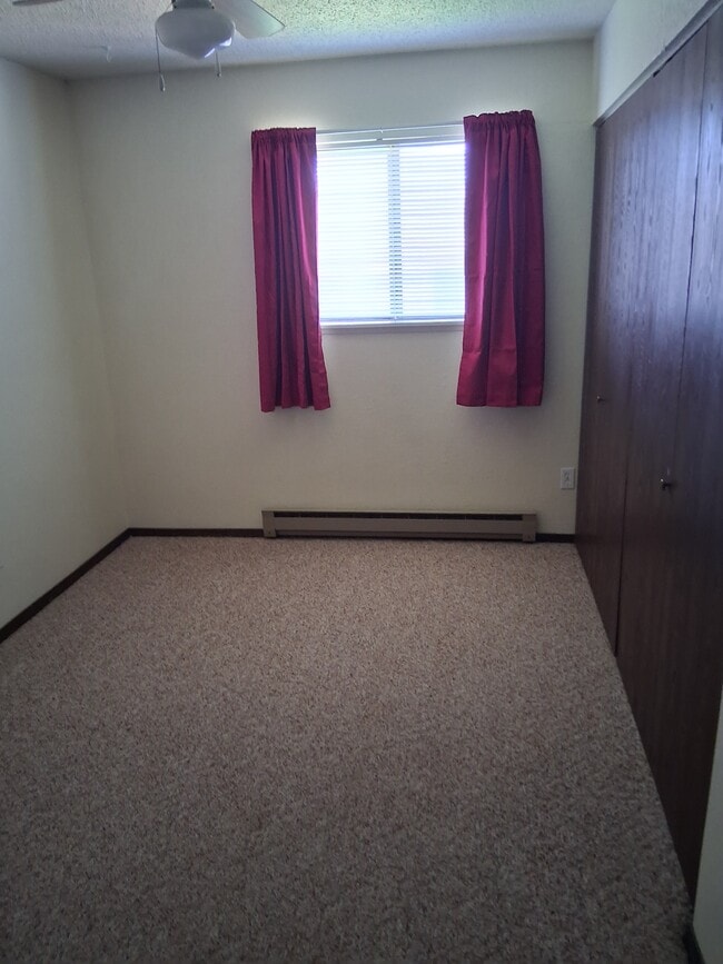 Foto del edificio - 910 W 24th St