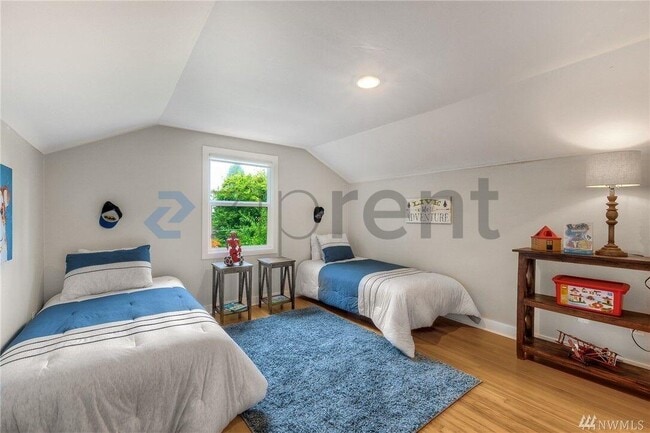 Building Photo - 5137 S Holly St