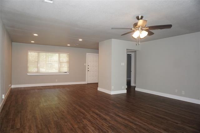 Foto del edificio - 1404 Harrison Ln