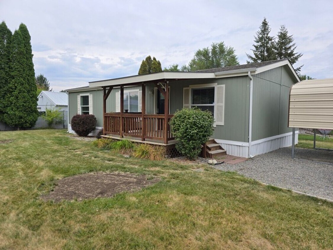Primary Photo - 4879 E 16th Ave