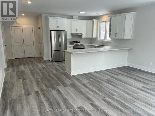 Photo du bâtiment - 82 Christopher Hamilton St