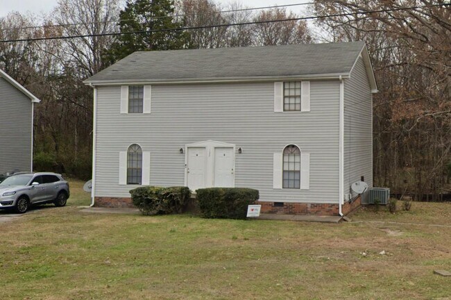 Photo - 125 Holloway Drive - Unit A Apartment