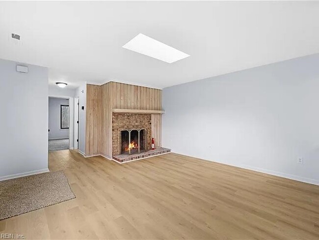 Foto del edificio - 1647 Ocean Bay Dr