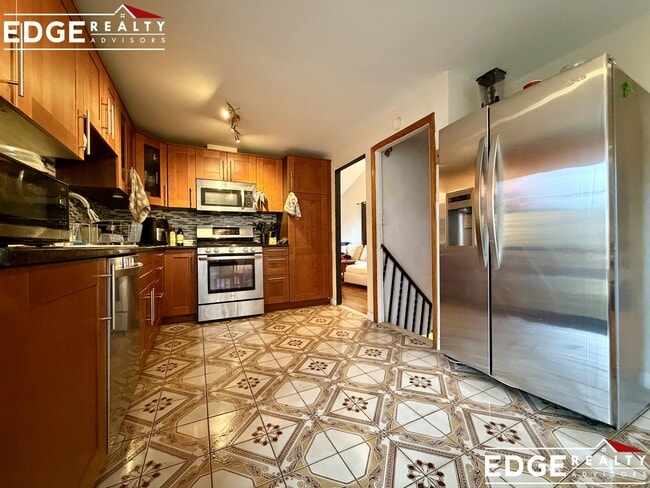 Photo - 191 Kenrick St Apartment