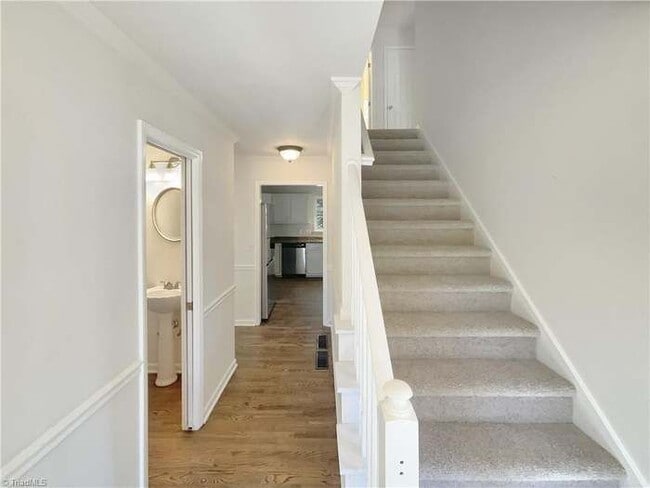 Building Photo - 7395 Cortney Glen Ln