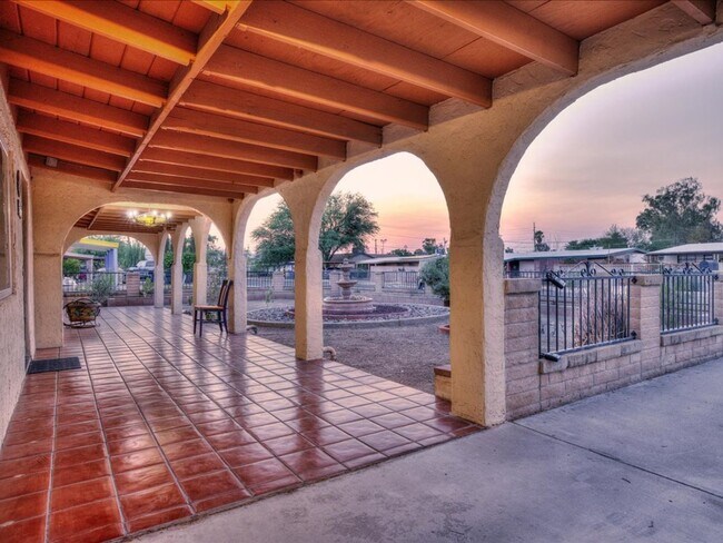 Foto del edificio - 3 Bedroom 2 Bathroom