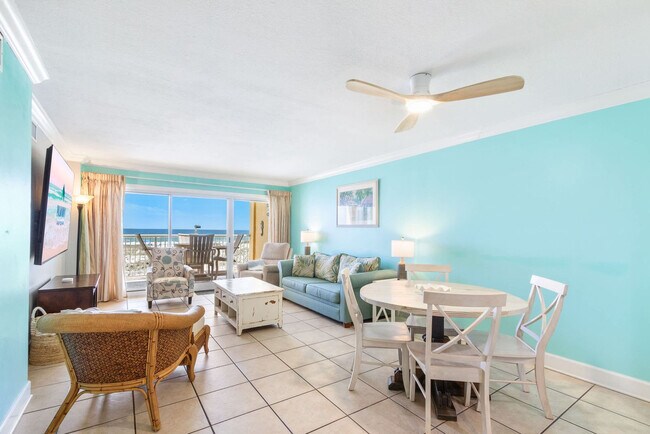 Foto del edificio - 615 W Beach Blvd