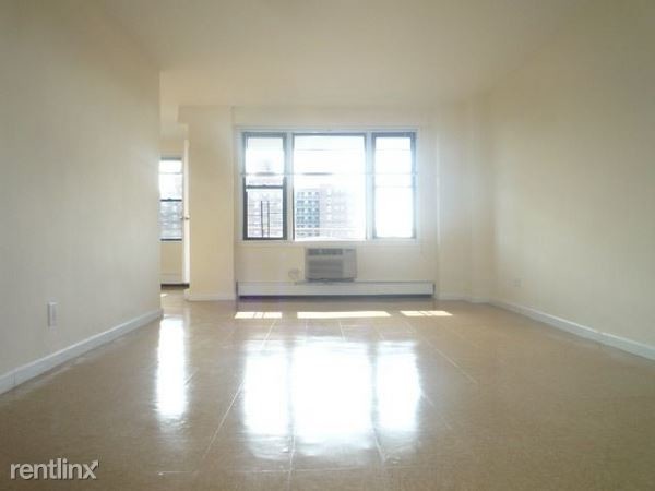 Building Photo - 9832 57th Ave