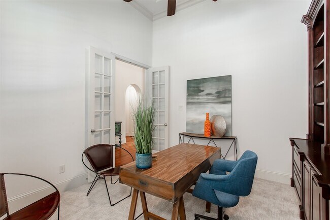Foto del edificio - 846 Deerfield Rd