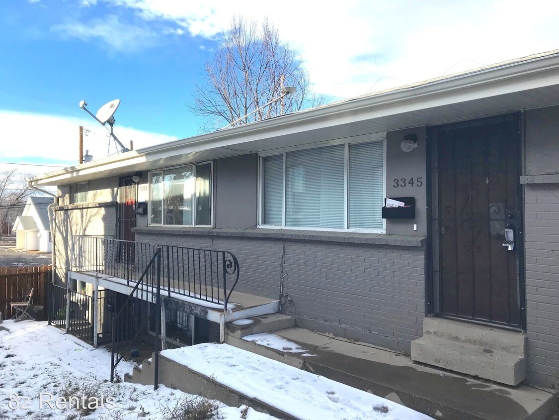 Foto principal - 3345 N Fillmore St
