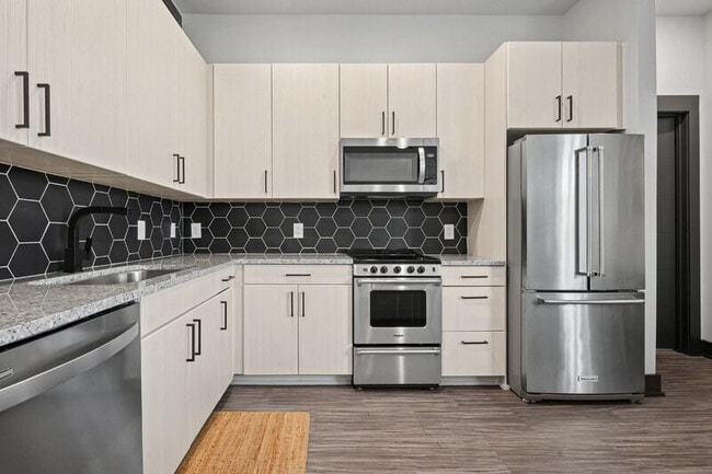 The Winnifred apartments — community photo - The Winnifred