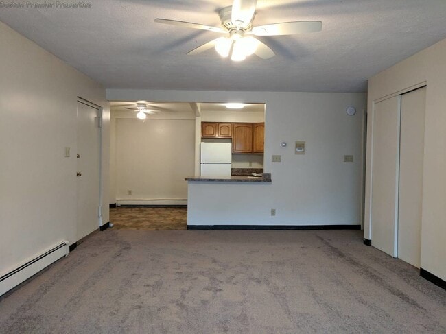 Building Photo - 455 Sea St