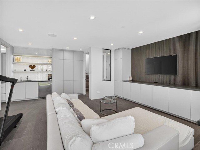 Foto del edificio - 703 N Lucia Ave